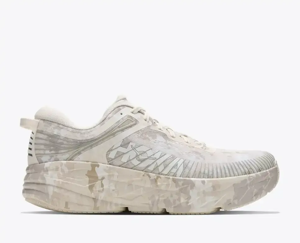 HOKA Bondi 7 BEAMS Turtledove