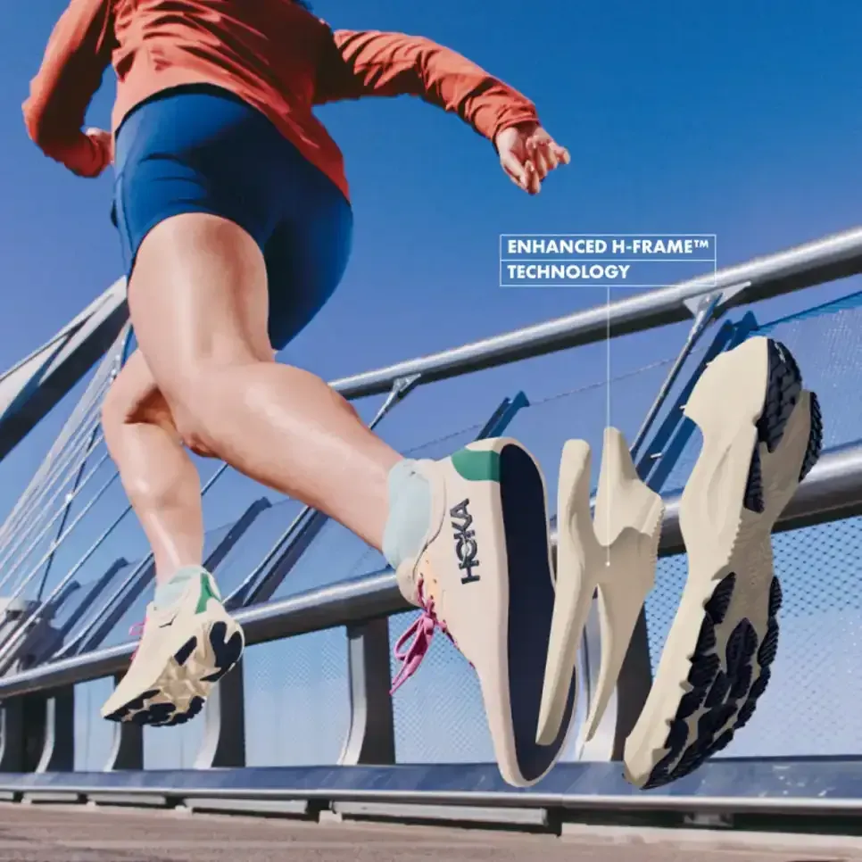 HOKA Arahi 8 Blush Rose Latte (Women's)